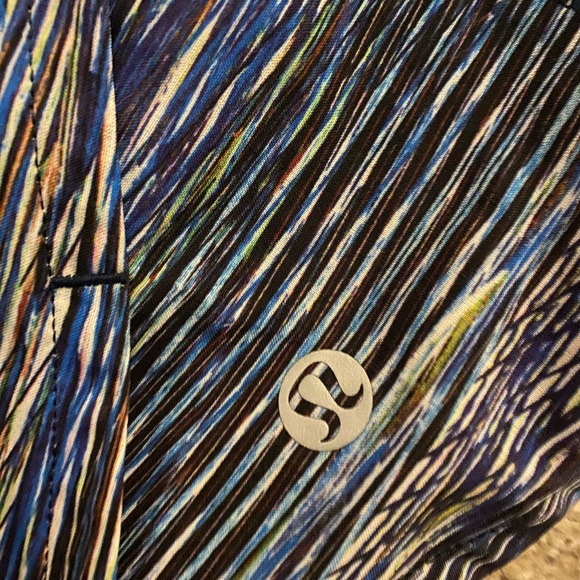 Women's Blue Patterned Shorts - Picture 3 of 3